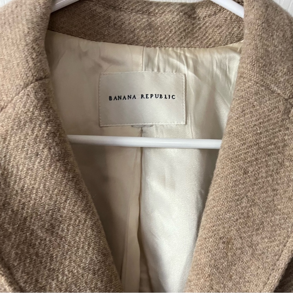 Banana Republic Wool Blazer - Picture 2 of 7
